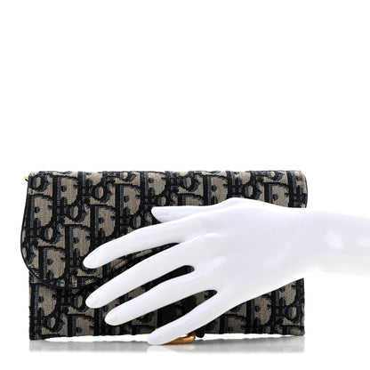 Oblique Saddle Chain Long Wallet Blue