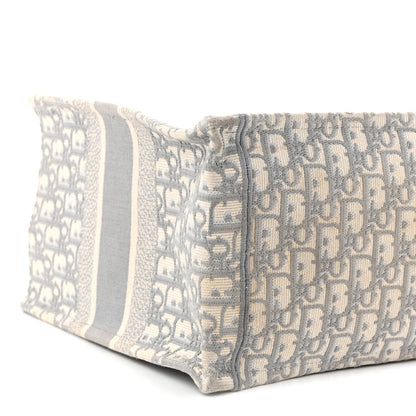 Oblique Medium Book Tote Grey