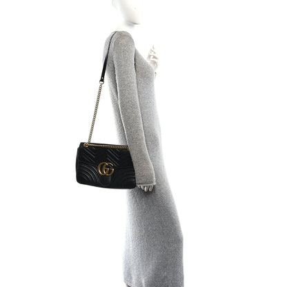 Calfskin Matelasse Medium GG Marmont Shoulder Bag Black