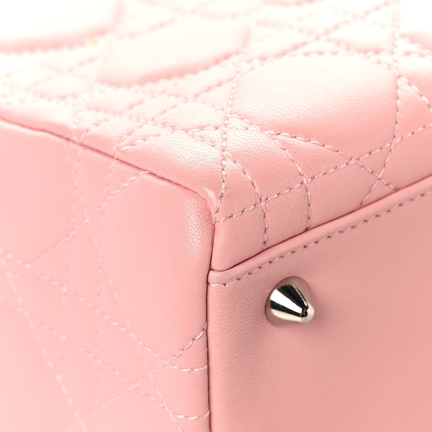 Lambskin Cannage Medium Lady Dior Light Pink