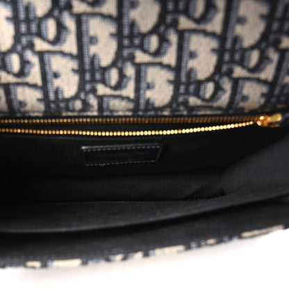 Oblique 30 Montaigne Flap Bag Blue