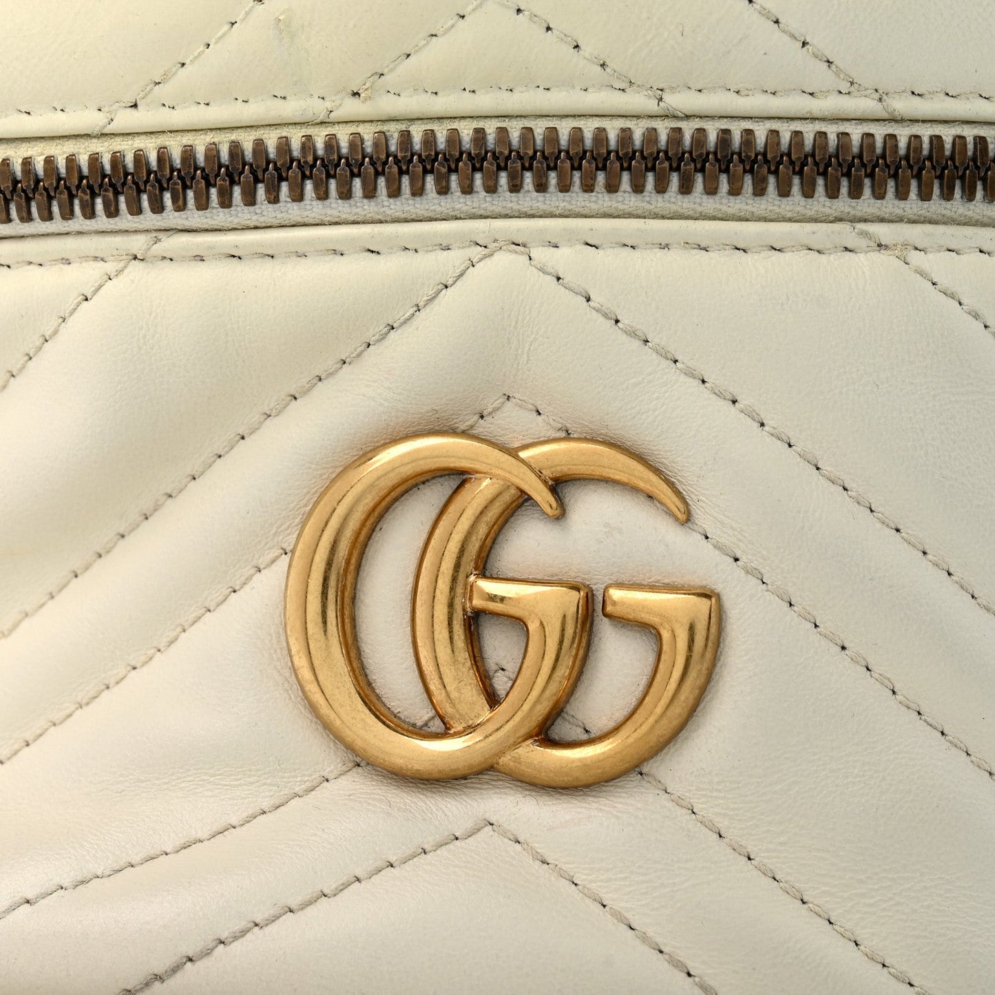 Calfskin Matelasse Mini GG Marmont Round Backpack White
