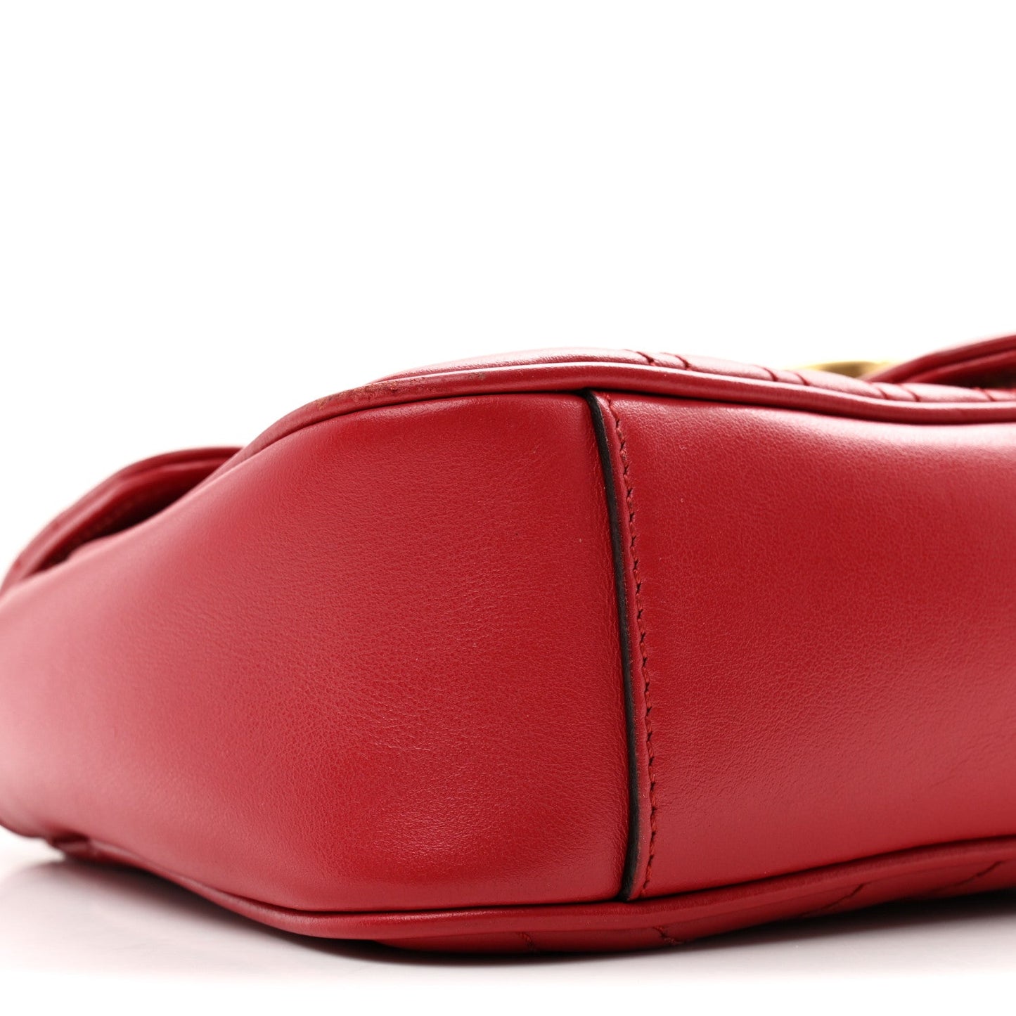 Calfskin Matelasse Mini GG Marmont Shoulder Bag Hibiscus Red