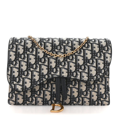 Oblique Saddle Chain Pouch Blue